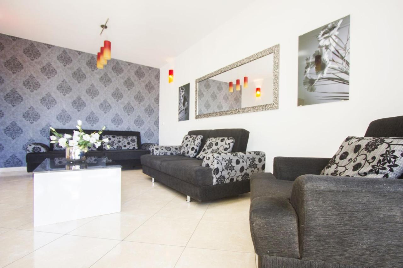 טרוגיר Apartments Paradise מראה חיצוני תמונה