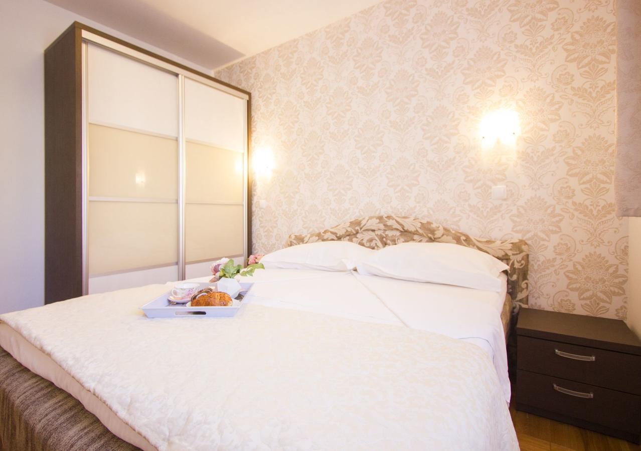 טרוגיר Apartments Paradise מראה חיצוני תמונה